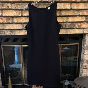 EUC Old Navy black Sleeveless dress Size Medium